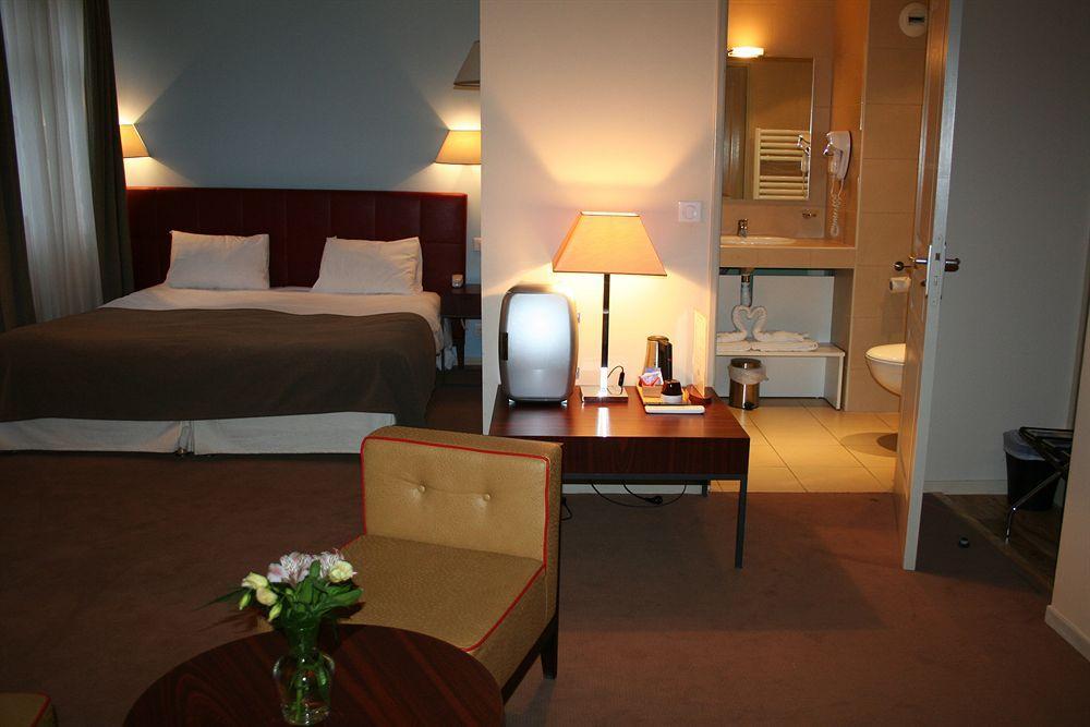Clarion Suites Corneille Luchon Bagnères-de-Luchon Extérieur photo